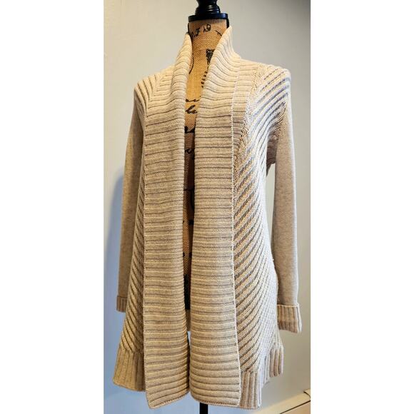 Vince Cardigan Sweater  50% YakYak 50% Wool, Cream, Knit, Shawl, Sz XS - Picture 1 of 10